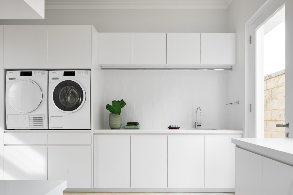 Inspiration for a laundry room in Perth.