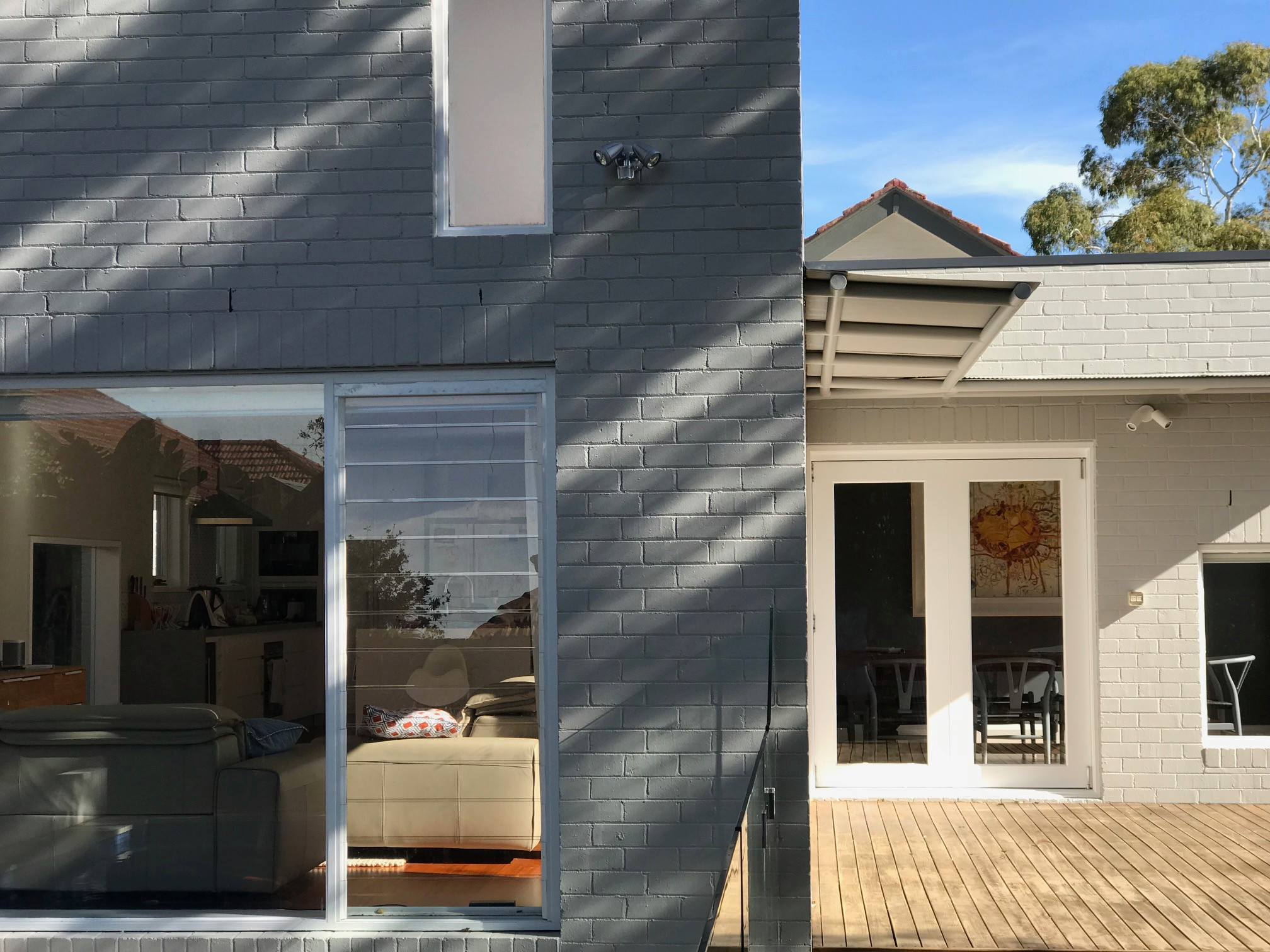 Roseville bungalow /modern extension