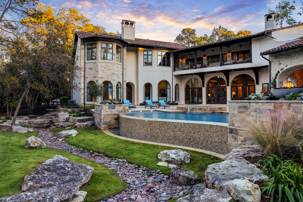 Hunter's Creek French Country