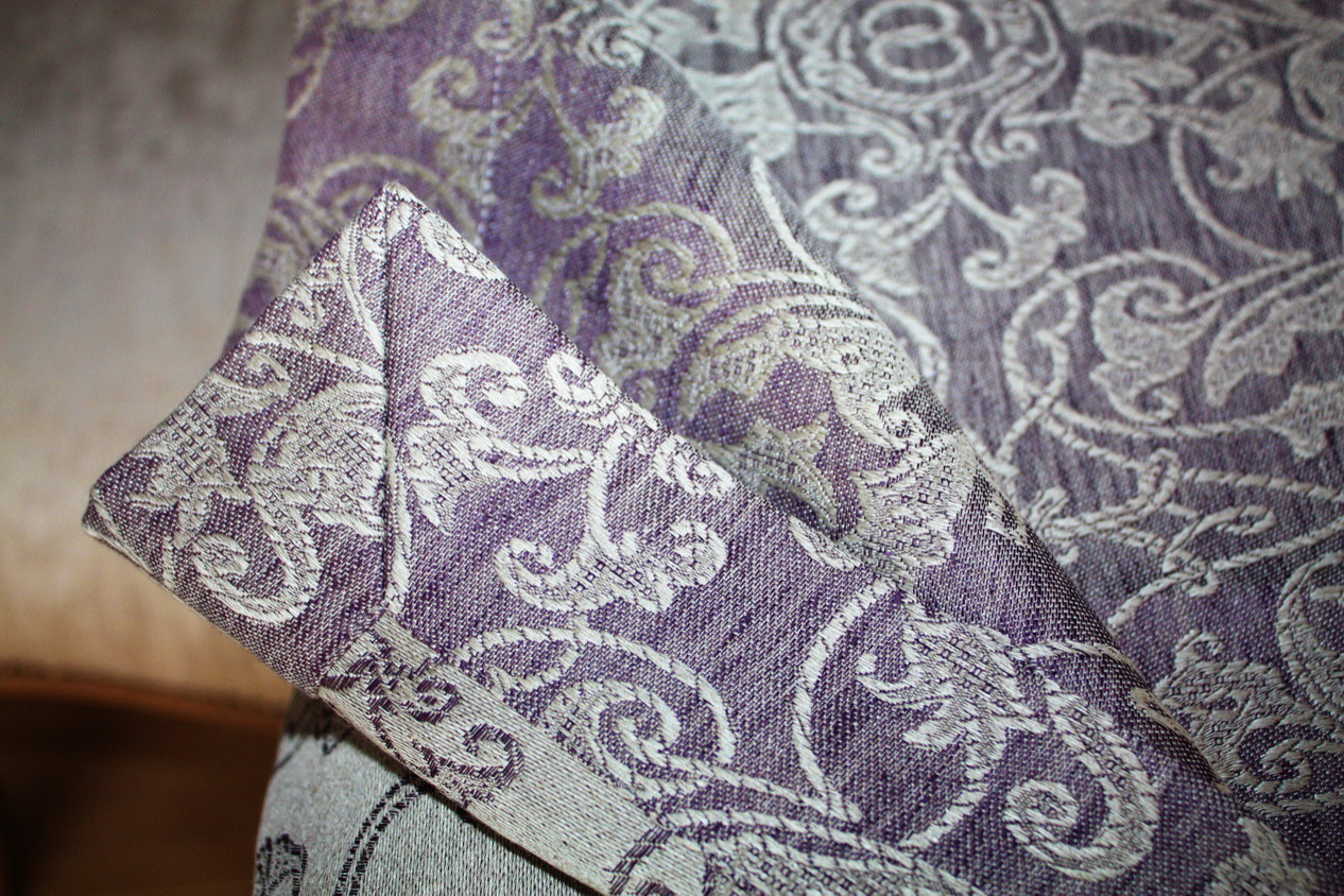 Скатерти и столовое белье