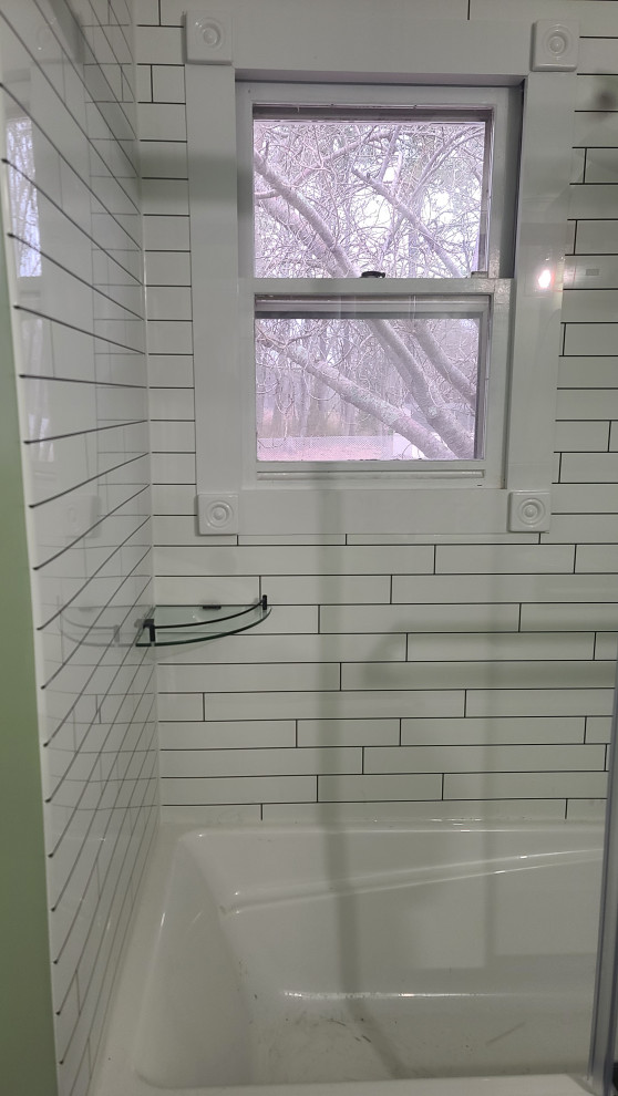 Modern Custom Tile | Bathroom Design
