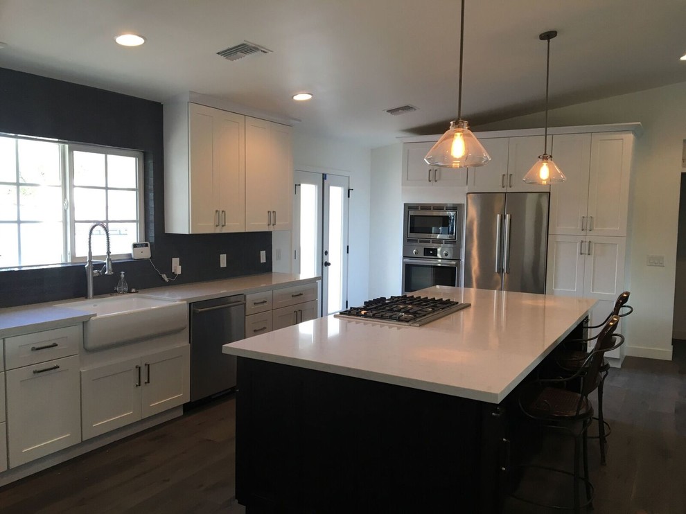 Inspiration for a transitional kitchen remodel in Phoenix