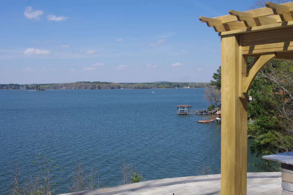 Lake Wylie Residence