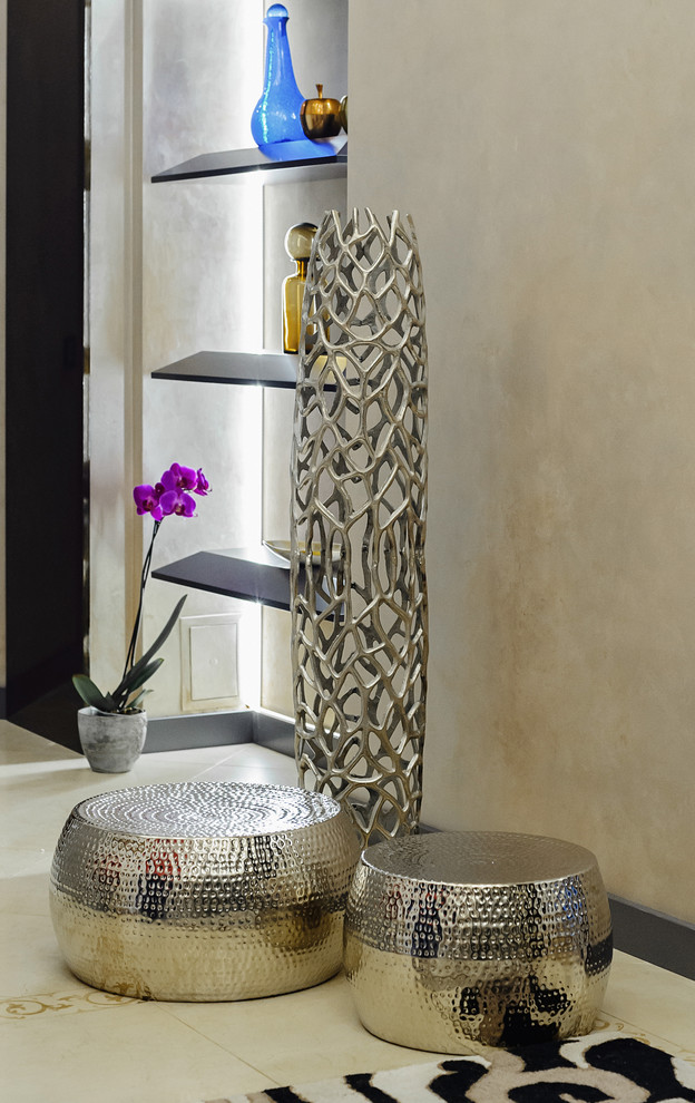 Ре-декорирование холла