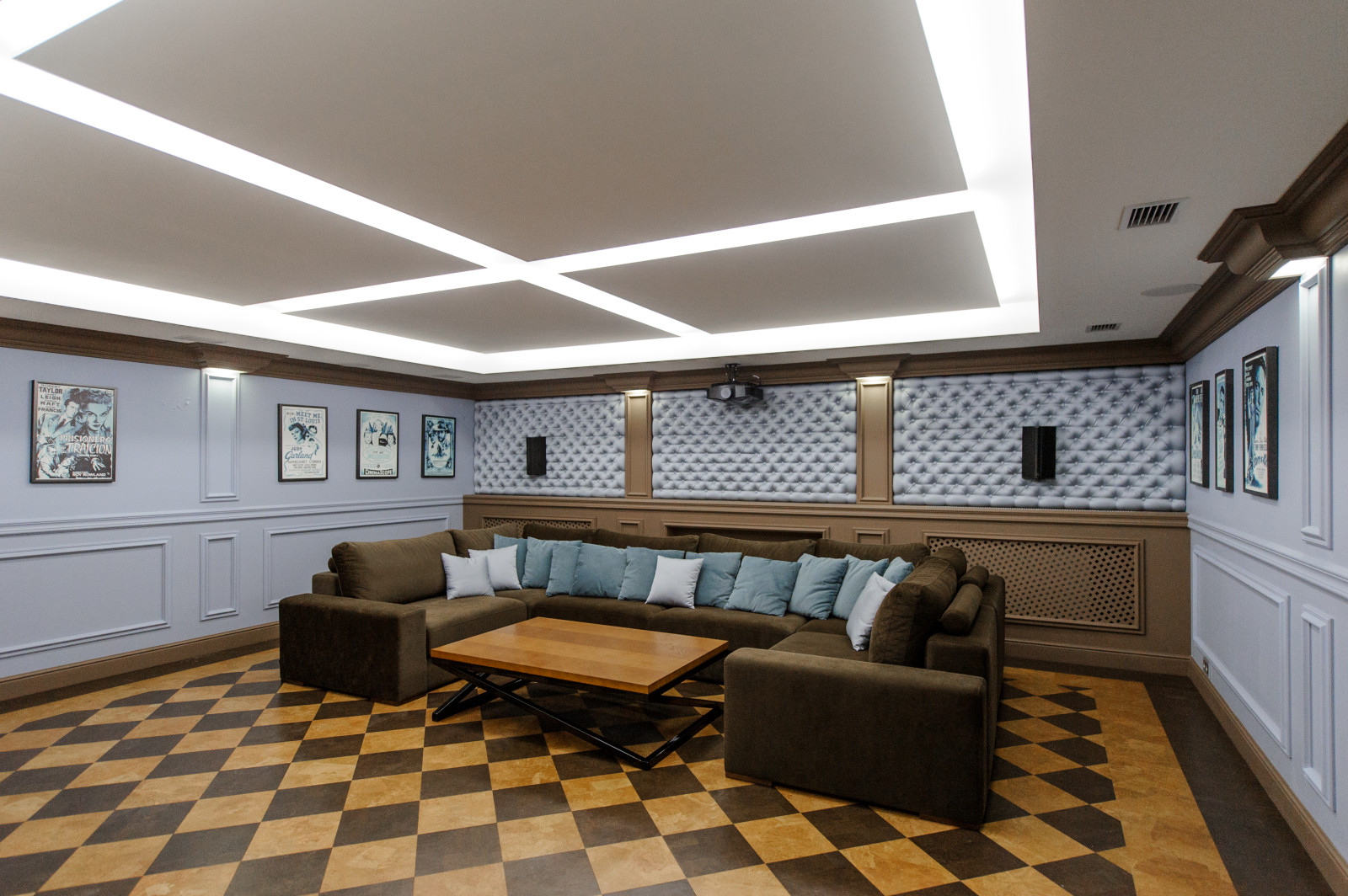 Бильярдная