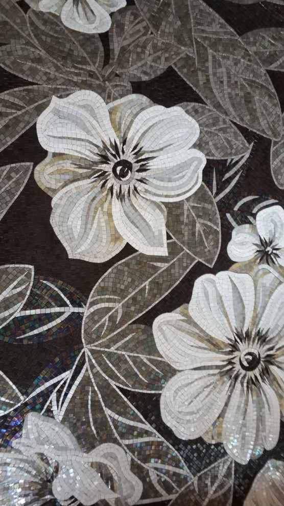 Панно Sicis "FLO 8BE", 1610х2730 мм. в ванной комнате.