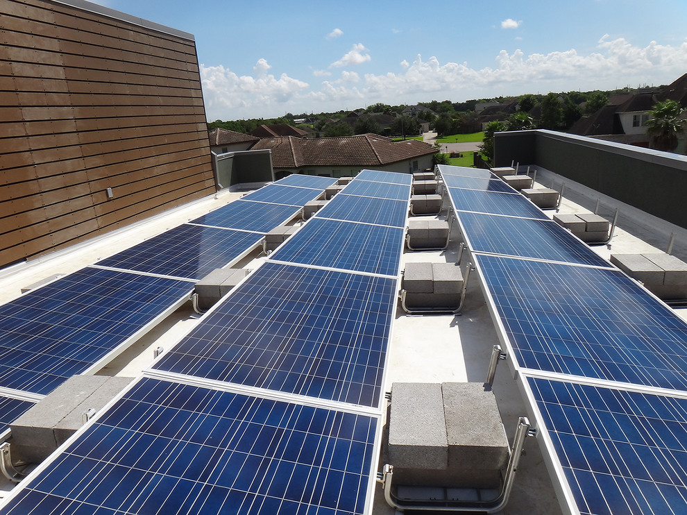 Solar panels on flat TPO roof