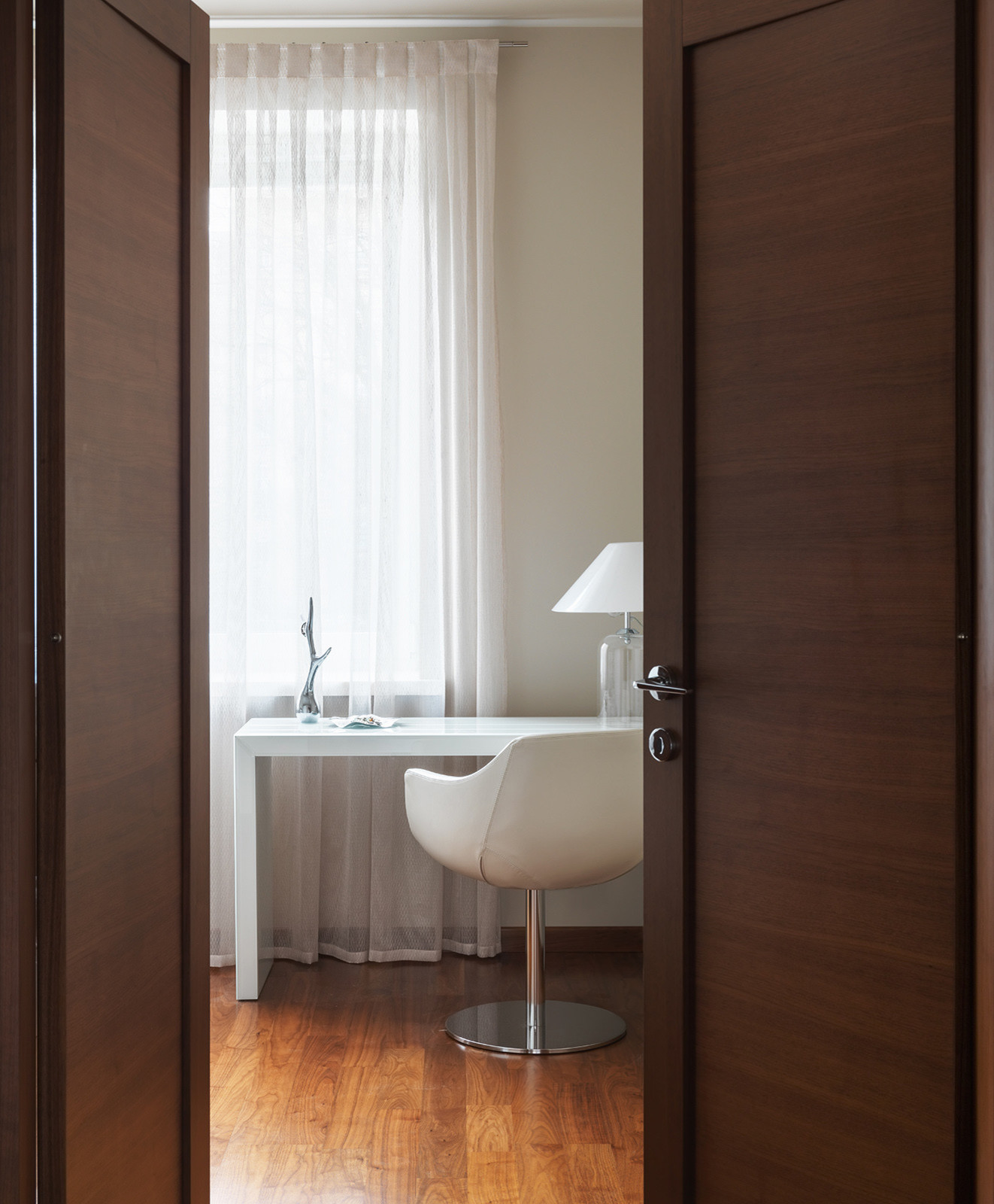 Белая квартира на Патриарших