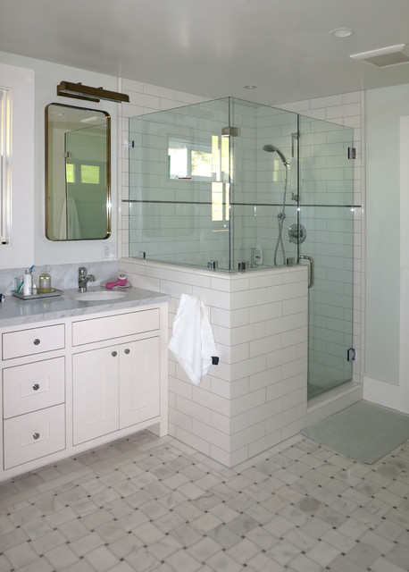 Silverado Trail country-bathroom