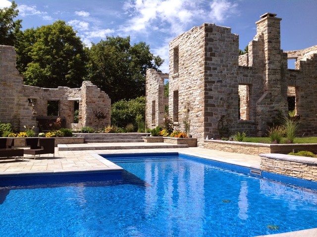 Stonework pool