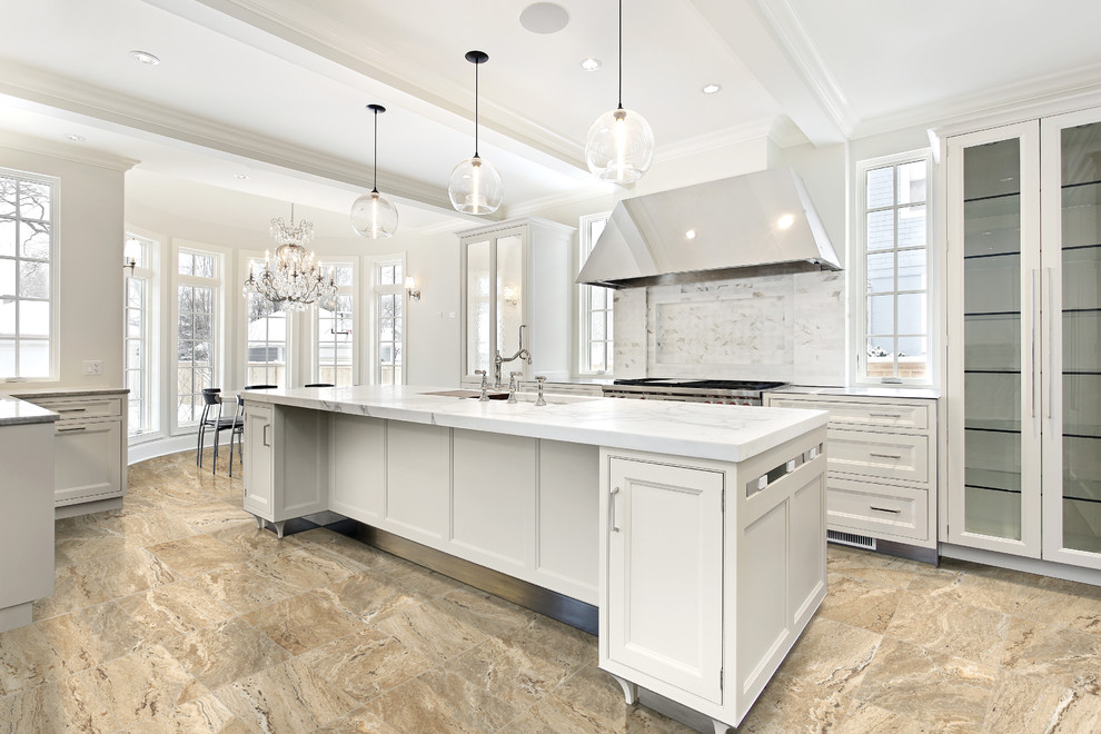 Transitional kitchen photo in New York