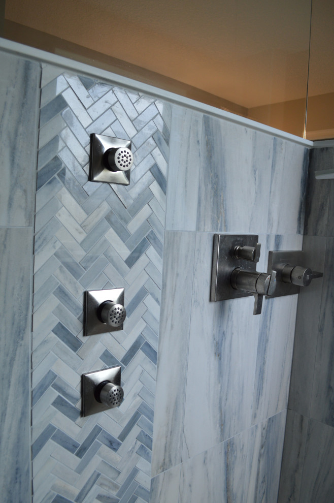 Gleason Farms Owner's Bath with Walk-in Shower