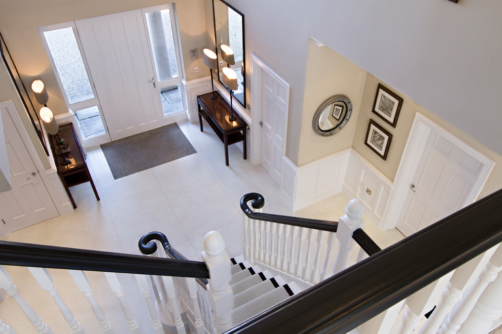 Contemporary Entrance Hall