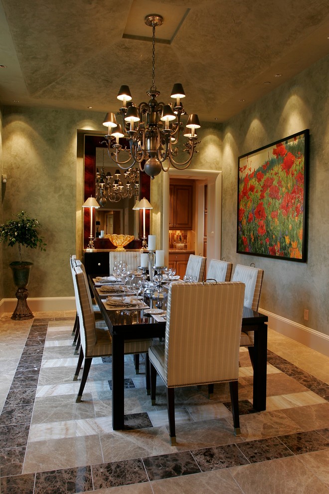 This is an example of a traditional dining room in Portland.