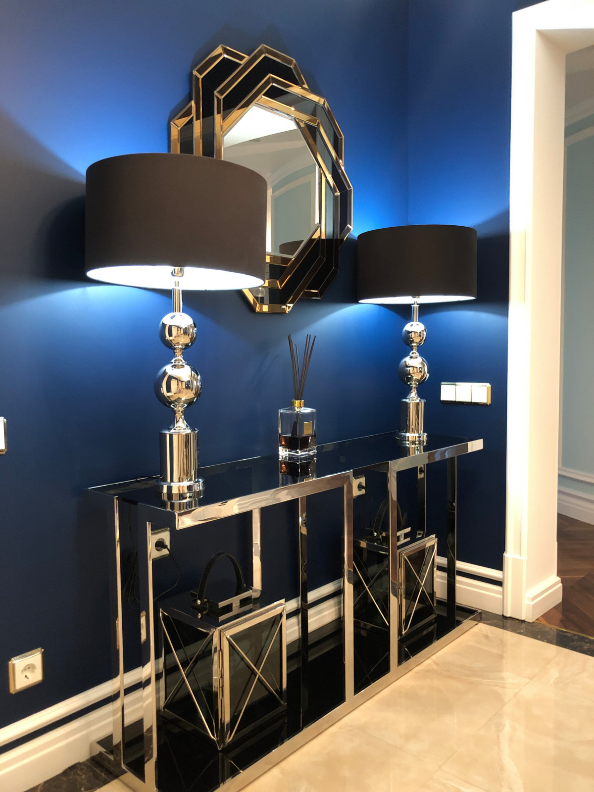 КВАРТИРА НА МОЖАЙКЕ