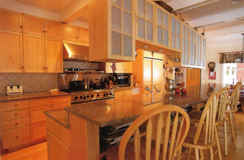 can you place the cabinets high enough to avoid the problem or if you do this are the cabinets too high for realistic use i kind of like this picture - Kitchen Overhead Cabinets can you place the cabinets high enough to avoid the problem or if you do this are the cabinets too high for realistic use i kind of like this picture - Kitchen Overhead Cabinets