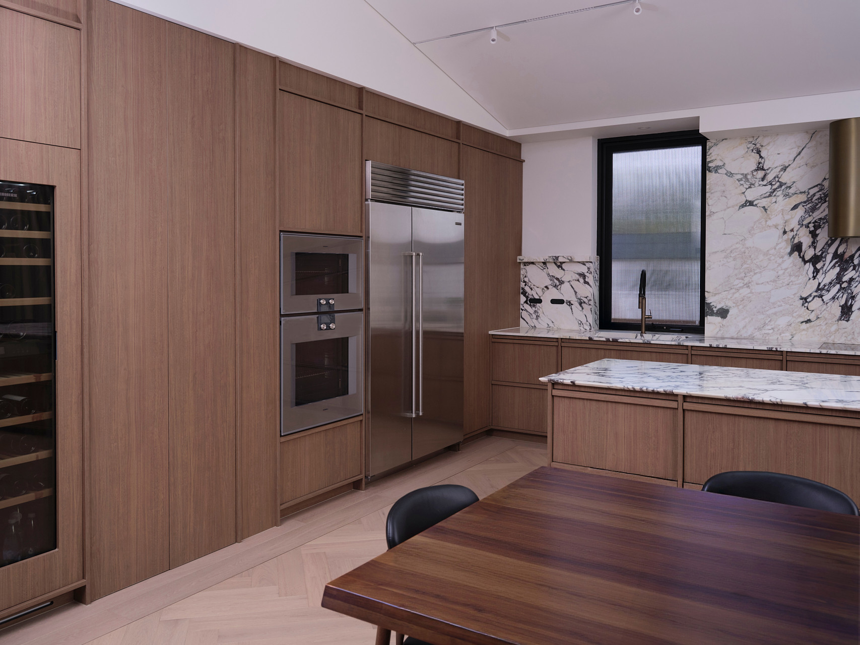 Luxury. Functionality. Timeless Design.  - Hunters hill kitchen