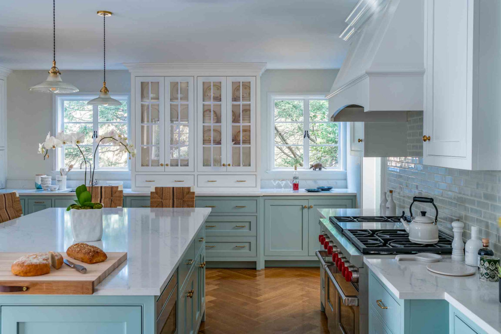 Kitchen - kitchen idea in Boston
