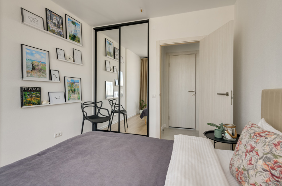 Light one bedroom apartment