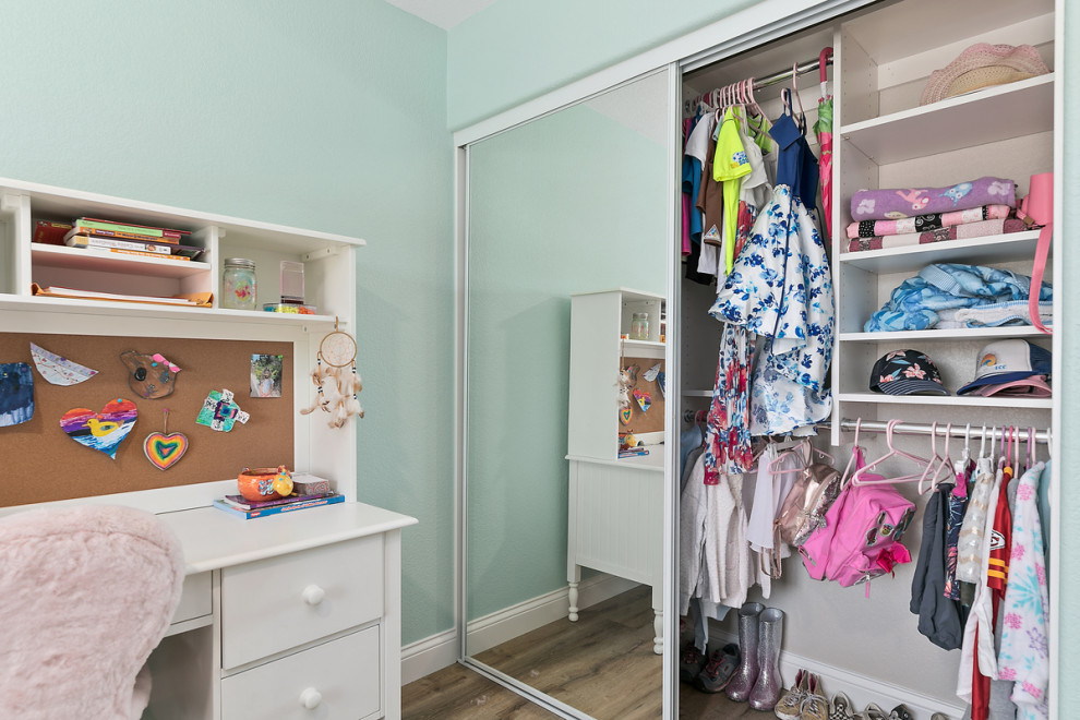 Laundry, Closets and kids bedrooms