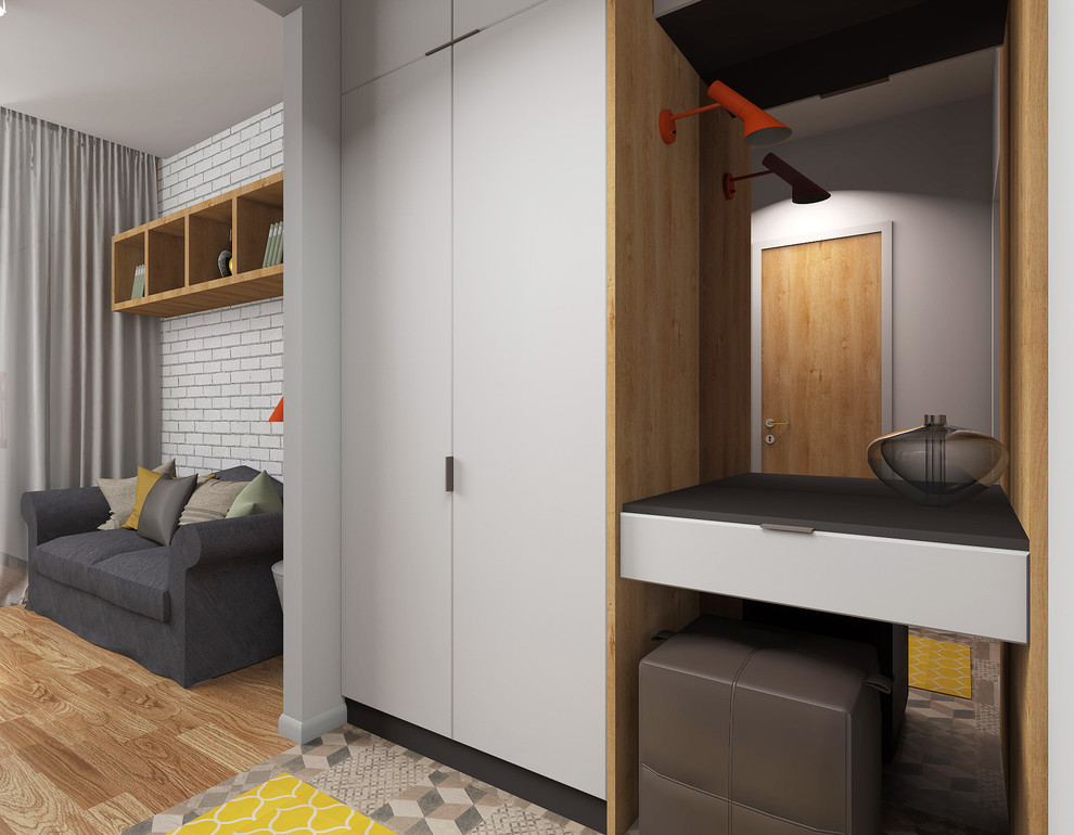 Малогабаритка для двух девушек