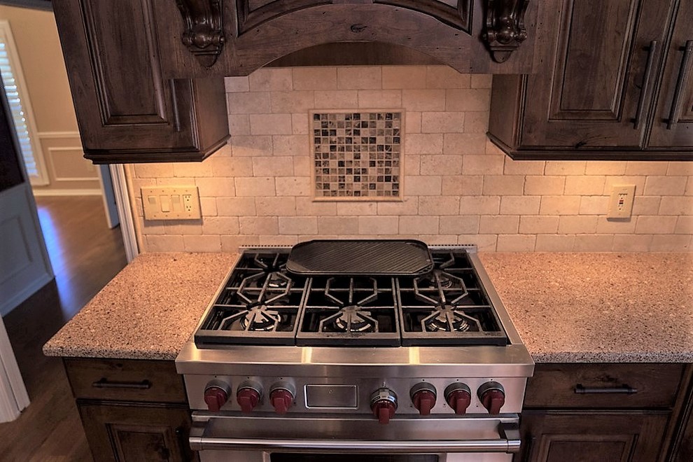 Example of a mountain style kitchen design in Orlando