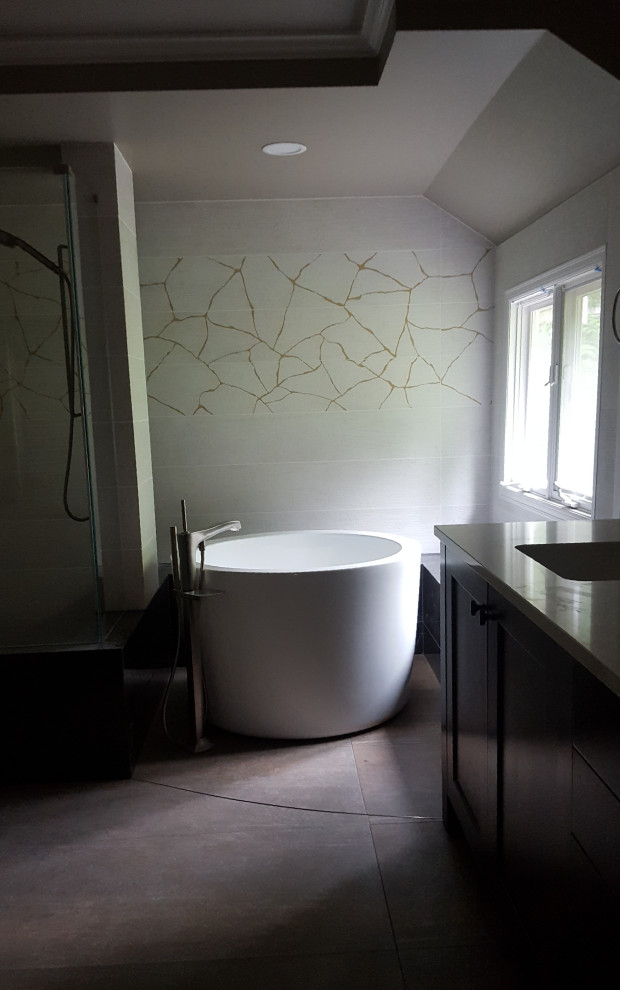 Inspiration for a transitional bathroom remodel in Seattle