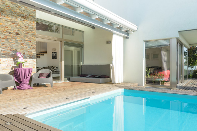 Esterni modern-pools