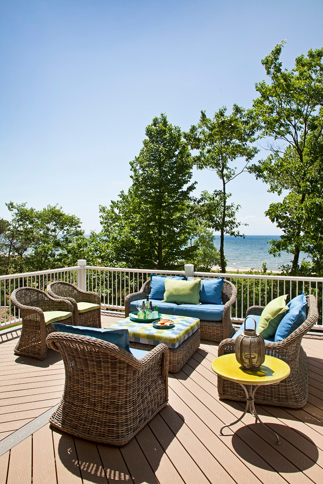 Design ideas for a traditional deck in Grand Rapids.