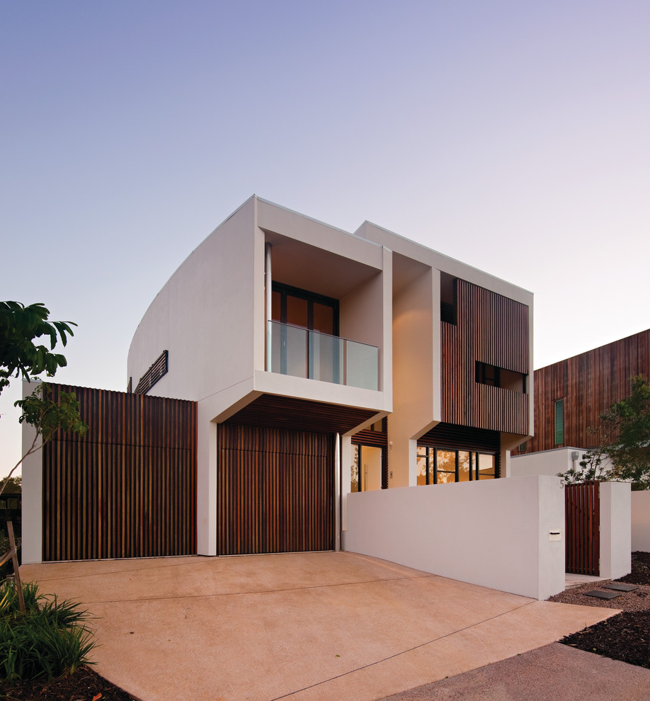 Design ideas for a contemporary exterior in Brisbane.