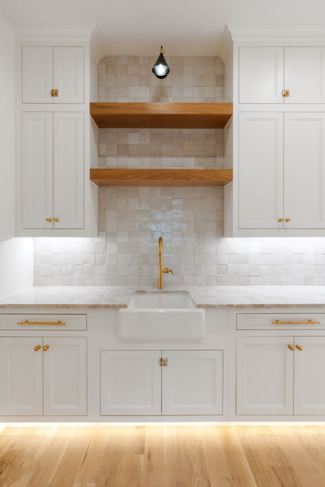 Inspiration for a transitional kitchen remodel in Dallas