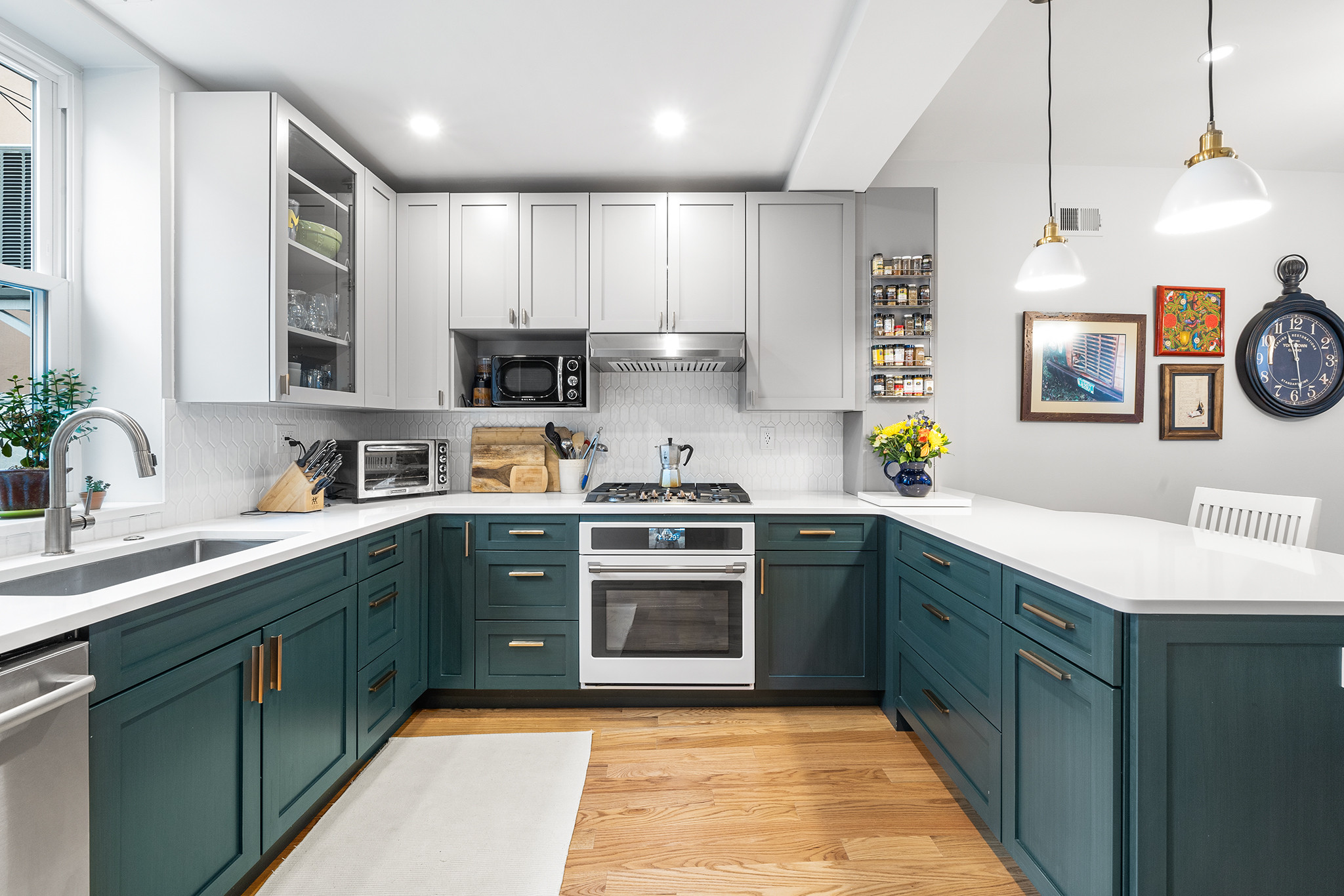 Queen Village Townhouse