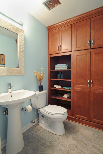 Centerville Condo Makeover klassisch-modern-badezimmer