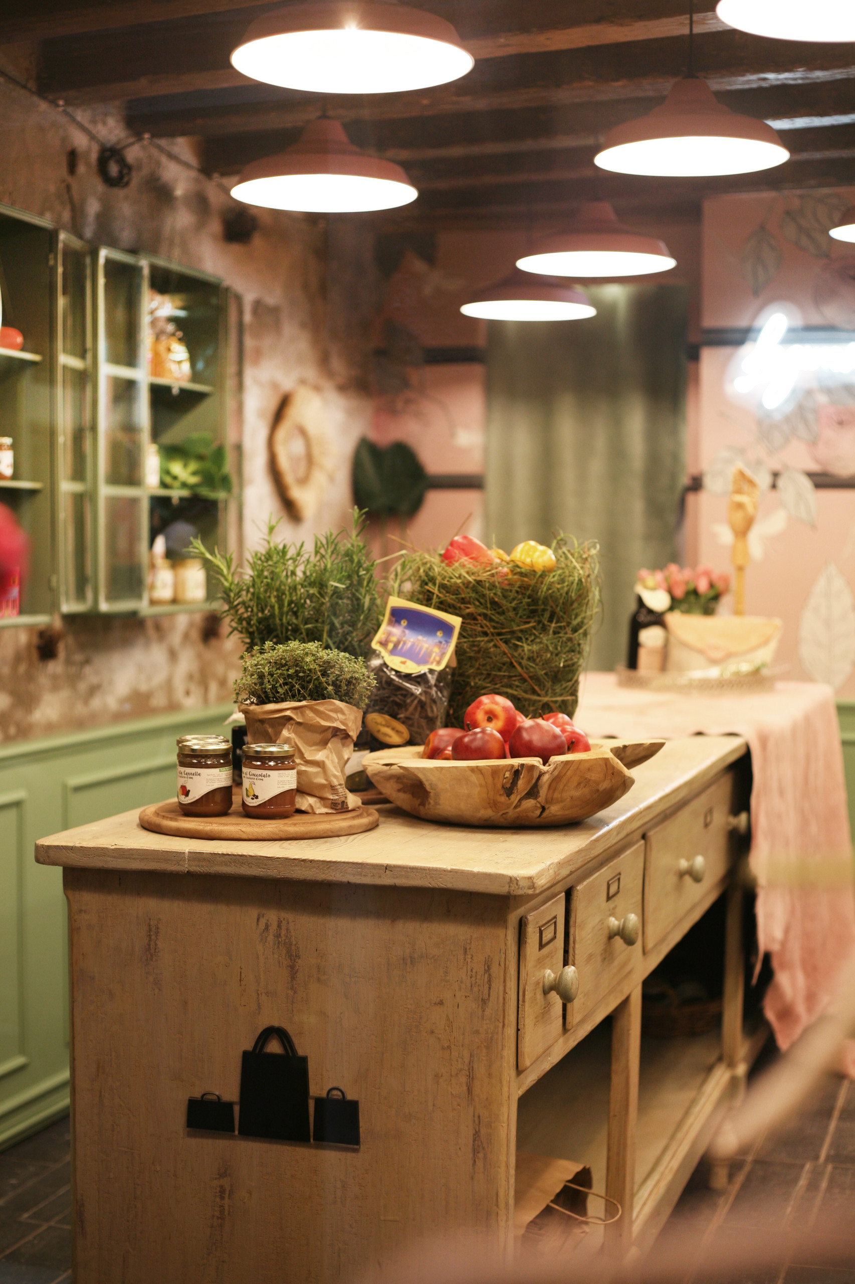 Laguna Store