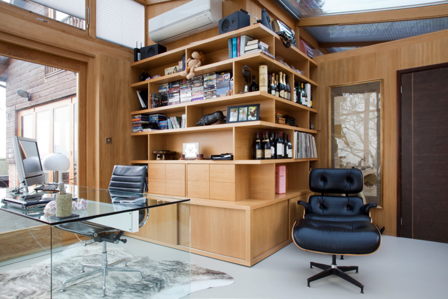 Inspiration for a home office in London.