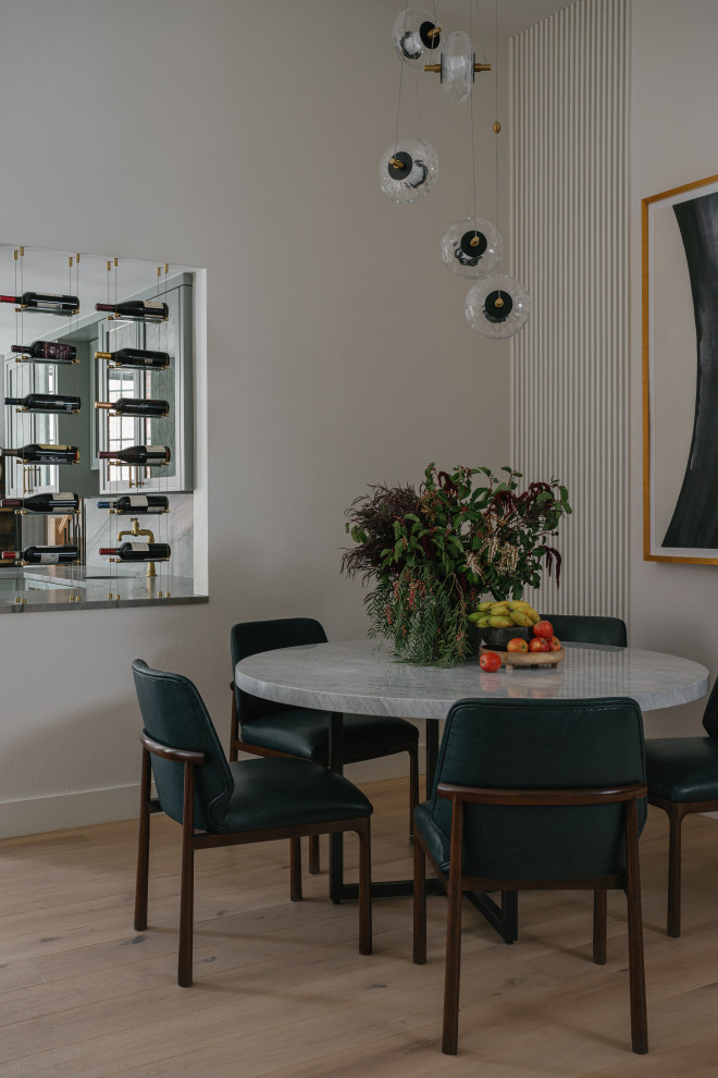 Dining room - transitional dining room idea in Dallas