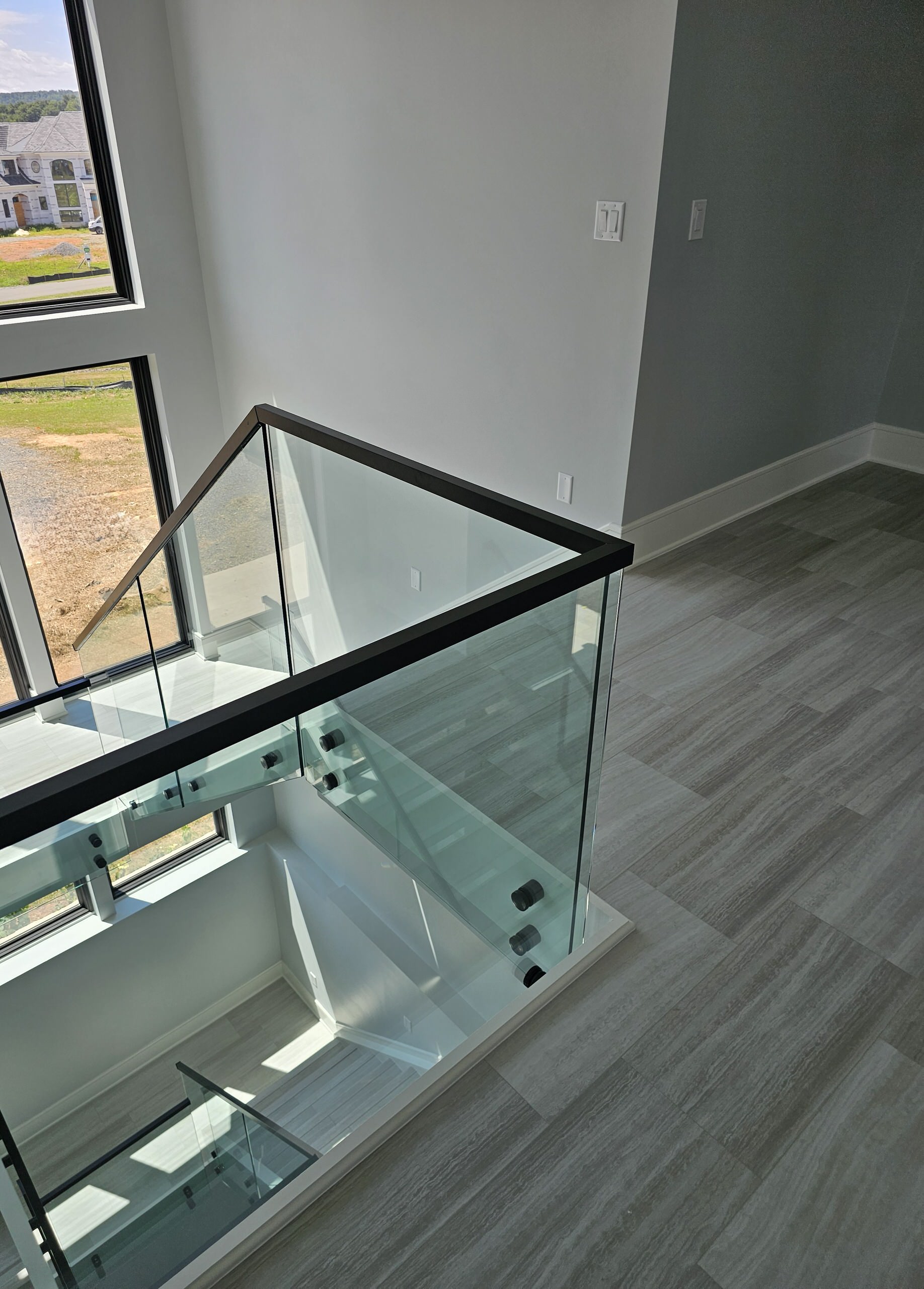 125_Modern Open Rise Stair with Glass Balustrade, Aldie, VA 20105