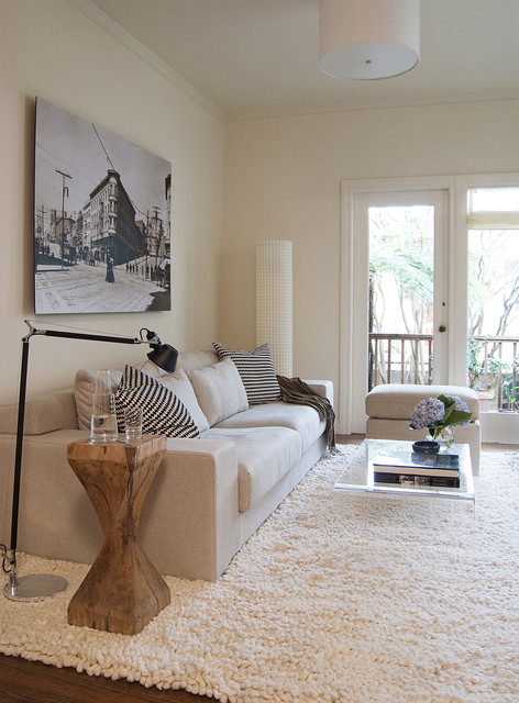 Transitional Living Room nyklassisk-vardagsrum