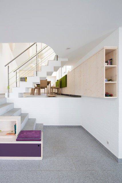 Maison Stuttgart contemporaneo-scale