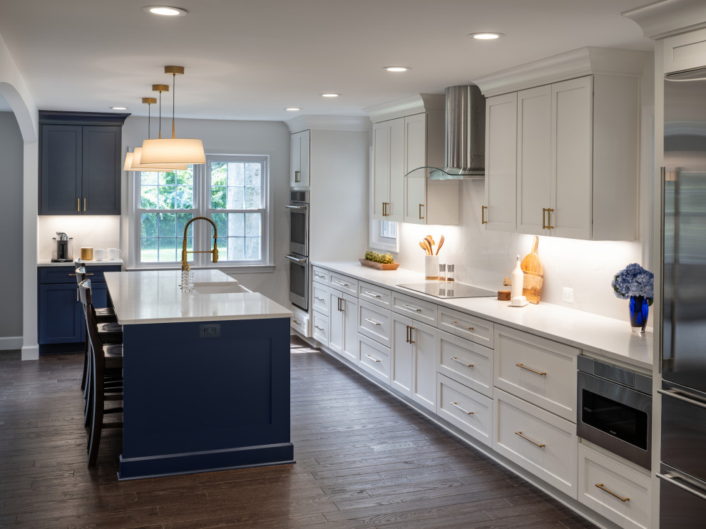 Transitional kitchen photo in DC Metro