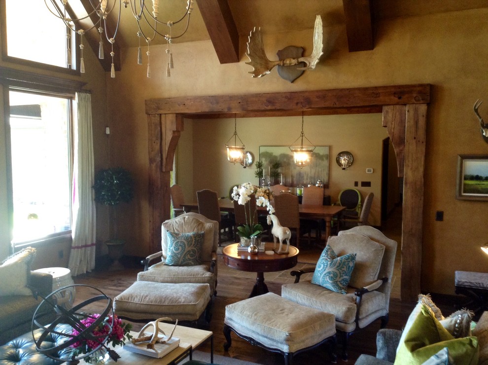 This is an example of a country living room in Oklahoma City.