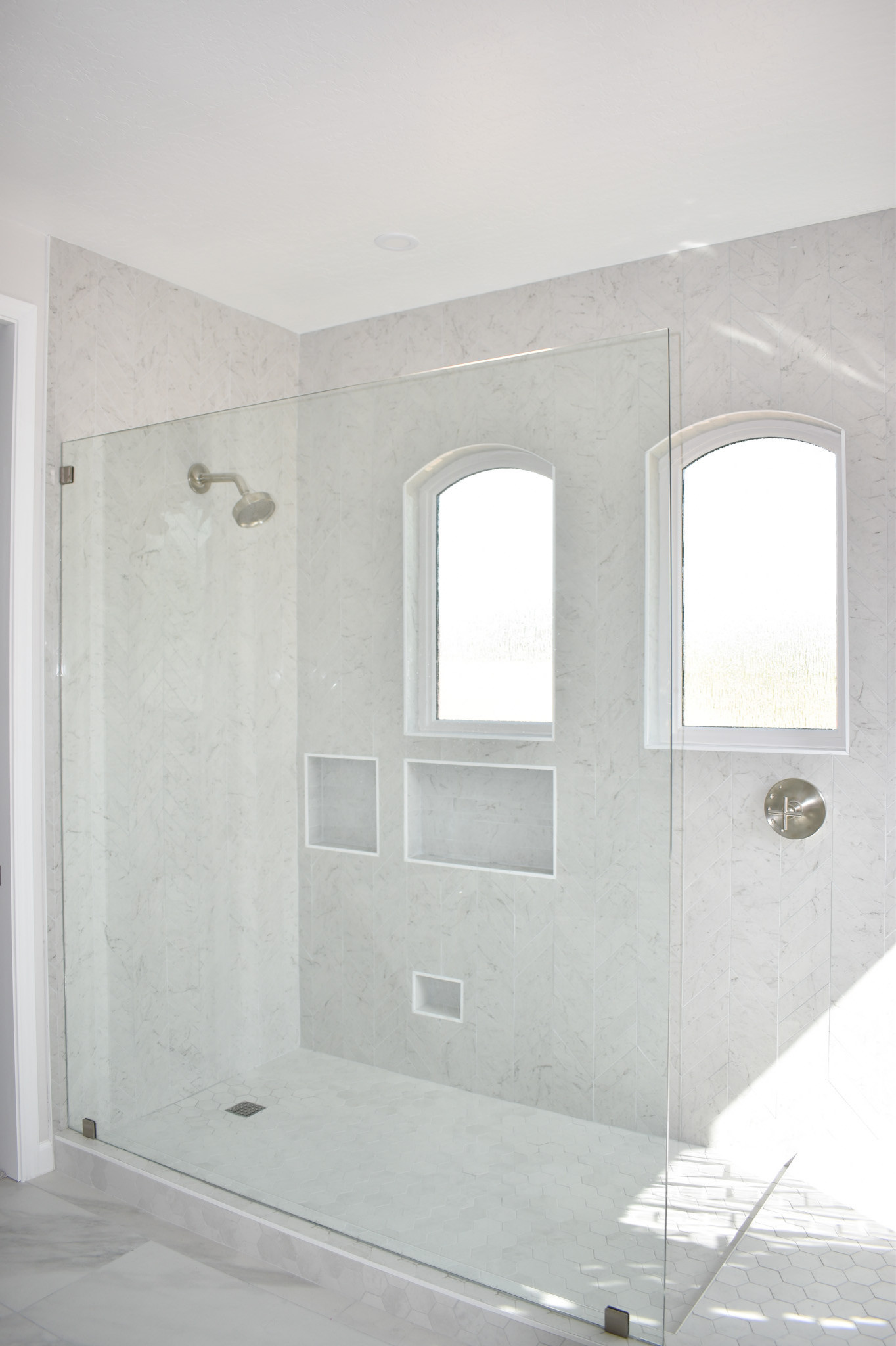 Acoma Primary Bath