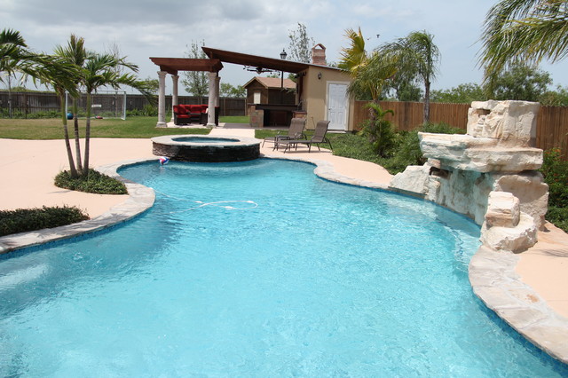 Pool Bar traditional-swimming-pool-and-hot-tub