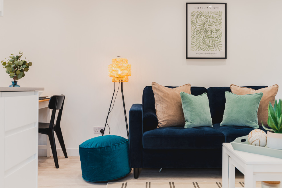 Staged to let- AirBnb- milton keynes