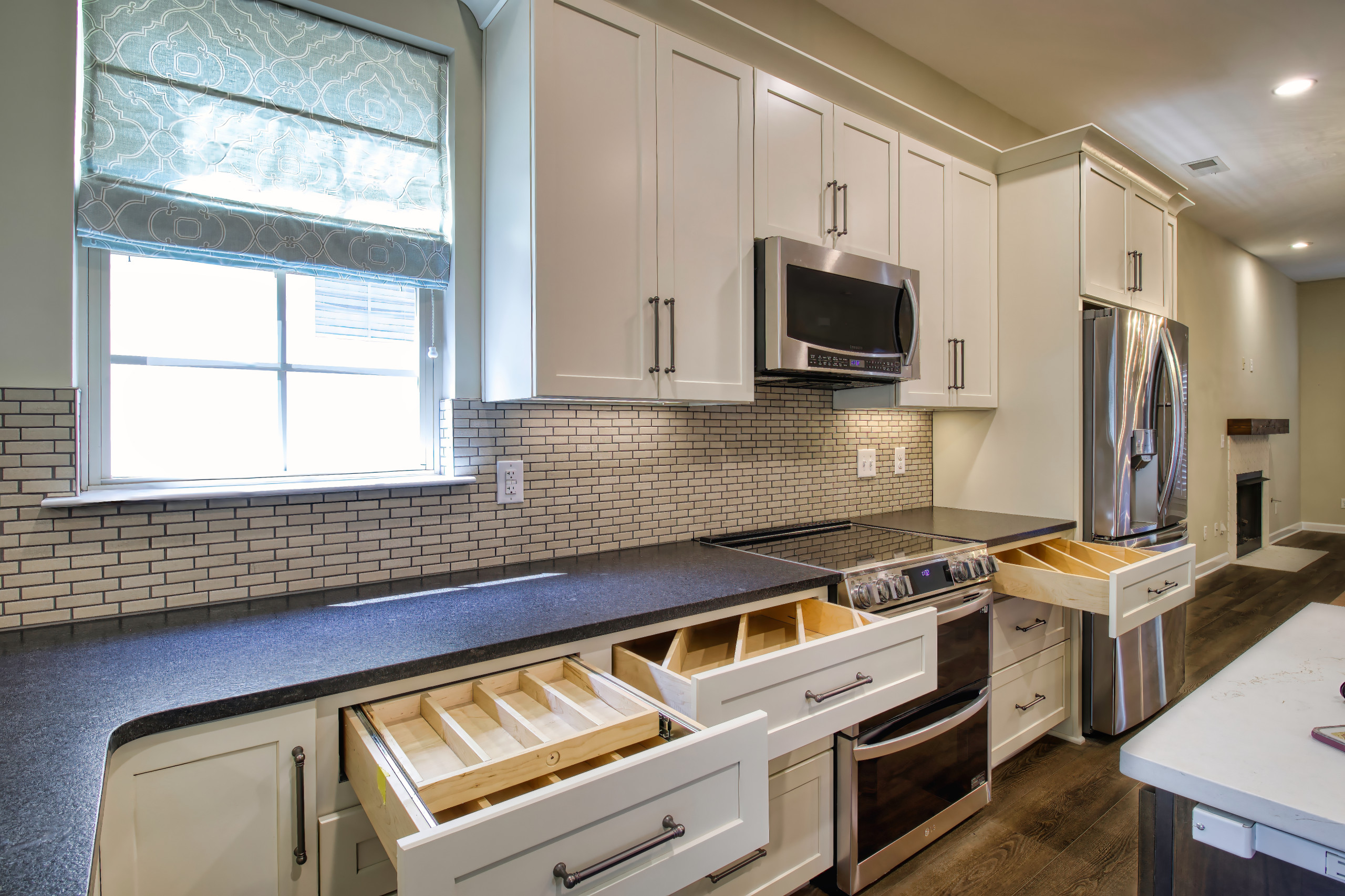 Nolensviile Wetbar, Kitchen, LR & Master Bath