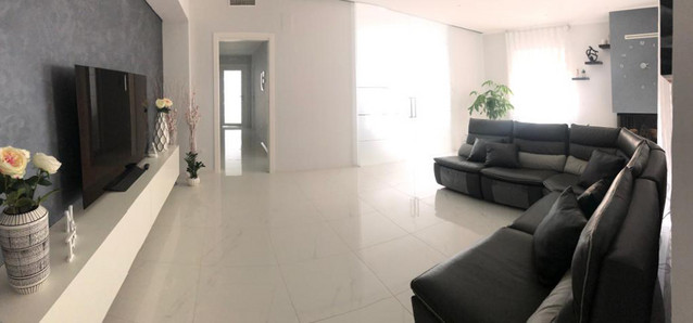 Casa M&F modern-vardagsrum