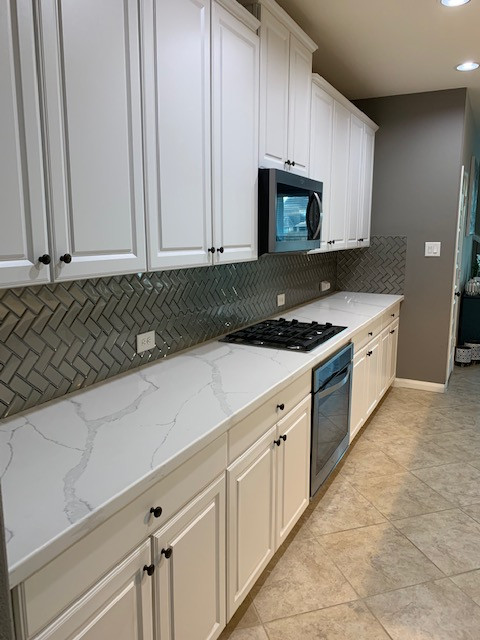 Kitchen  Quartz Countertop and Backsplash