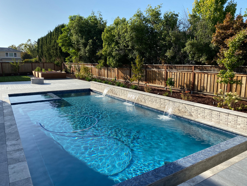 Luxury Pool in Mountain View