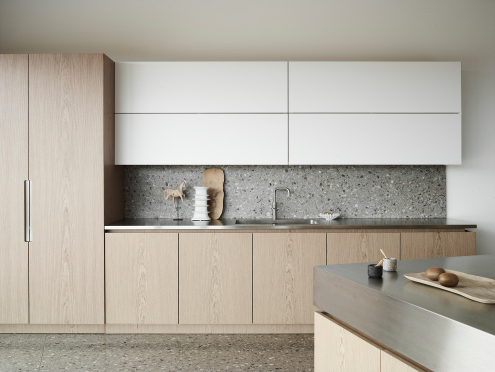 Inspiration for a modern kitchen in London.
