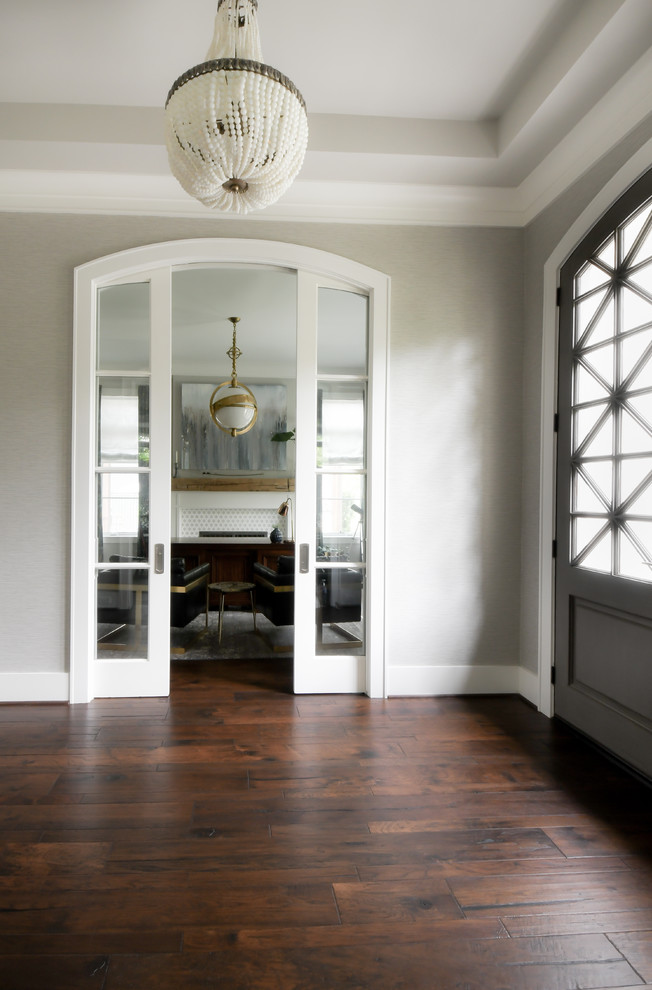 Home design - transitional home design idea in Houston